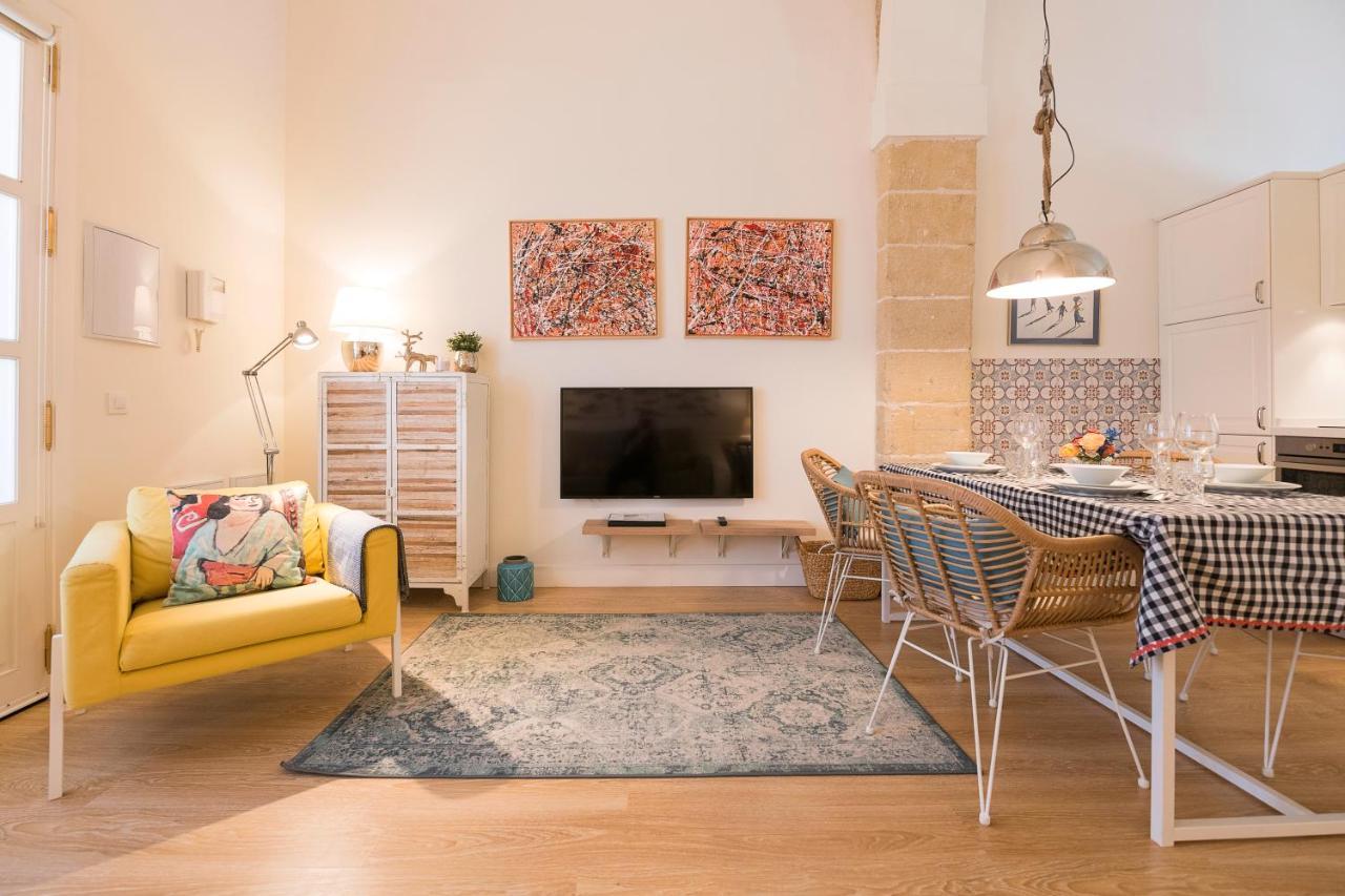 Appartamento Cream Loft Siente Jerez Parking Incluido Jerez de la Frontera Esterno foto